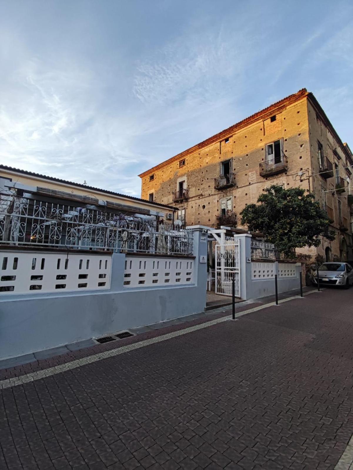 Il Borgo Civ.15 Hotel Paola Exterior foto